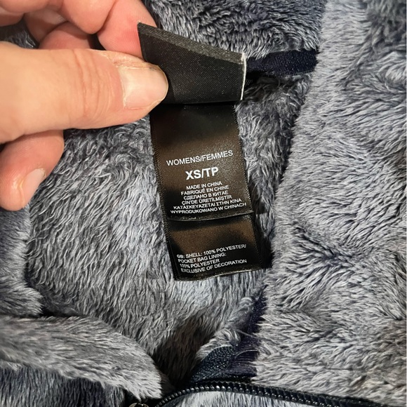 The North Face Women's Gray Teddy Jacket - Picture 2 of 2